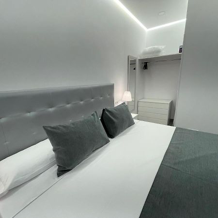 Suara Apartamentos 3 Madrid Eksteriør bilde
