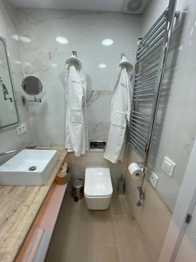 Suara Apartamentos 3 Madrid Eksteriør bilde