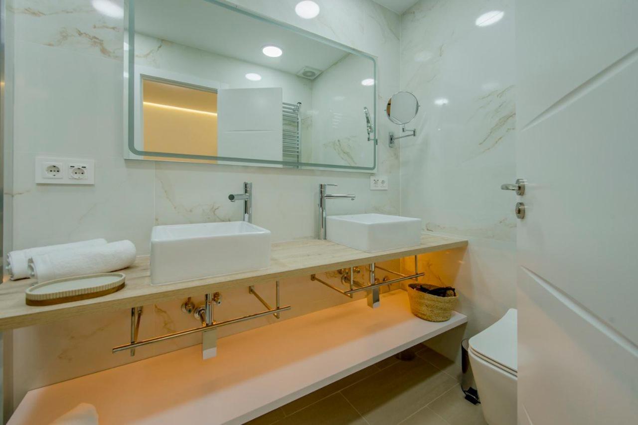 Suara Apartamentos 3 Madrid Eksteriør bilde